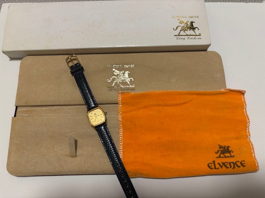 超美品・エルヴェンス　金無垢　18金ゴールド腕時計　刻印入750 ELVENCE