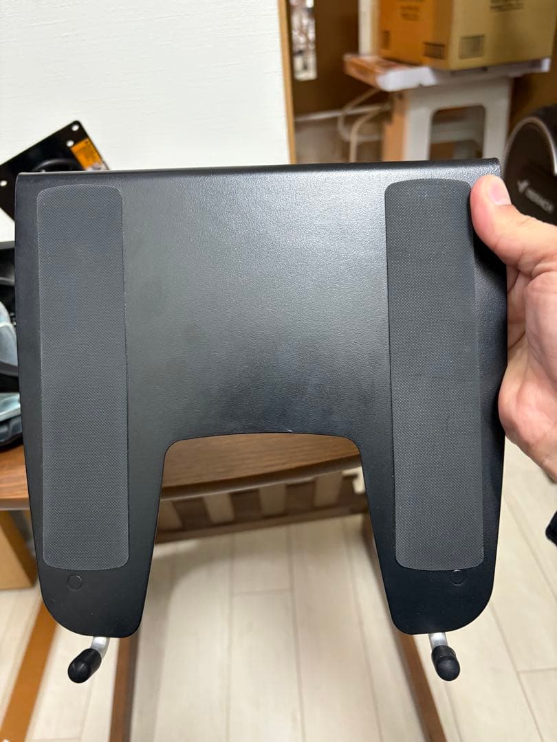 Amazonベーシック モニターアーム ノートパソコンスタンド付