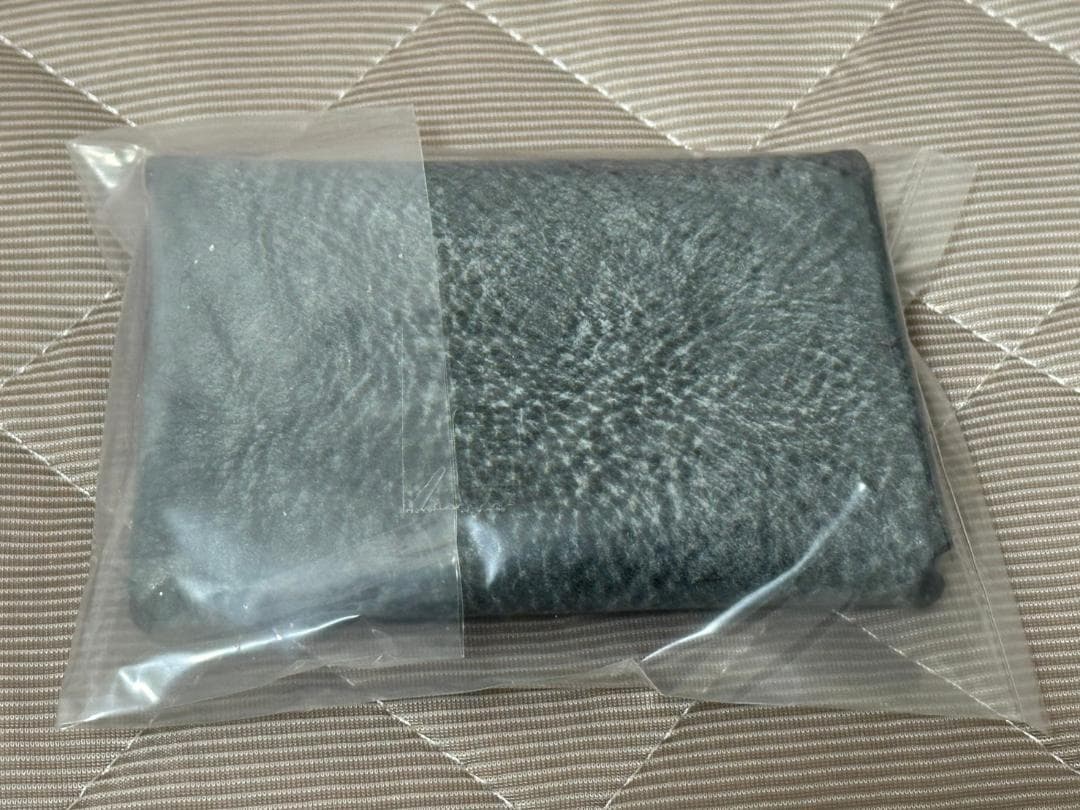 HERZ 豆差し名刺入れ アラスカ ブラック