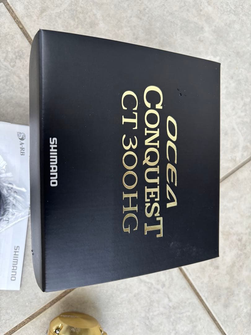 シマノ 18 オシアコンクエストCT 300HG(右)