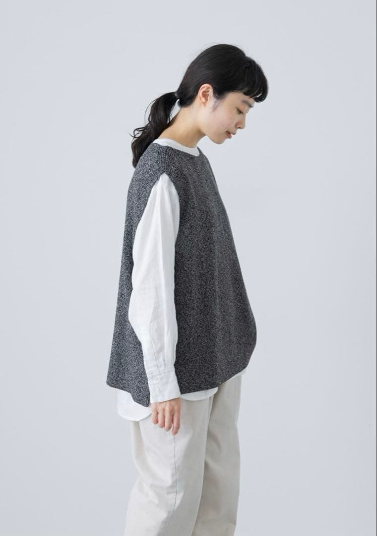 新品未使用かぐれ ドライコットンニットベスト グレー