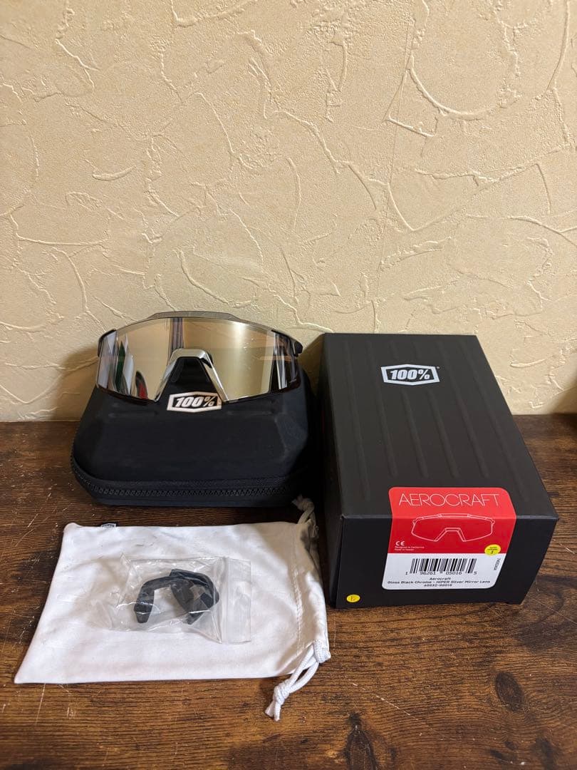 100% ワンハンドレッド　AEROCRAFTサングラス
