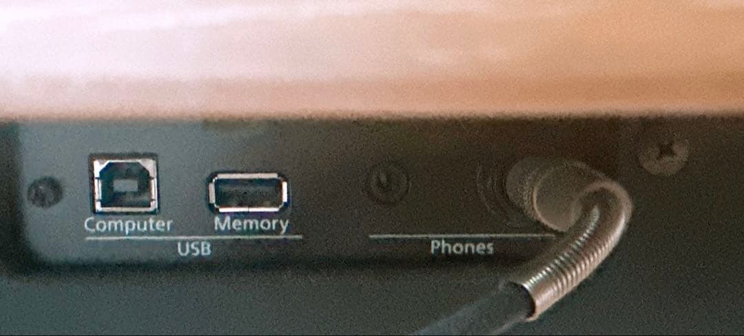 Roland KF10KS きよら　ヘッドホン等付　…別出品の椅子も同時購入必須