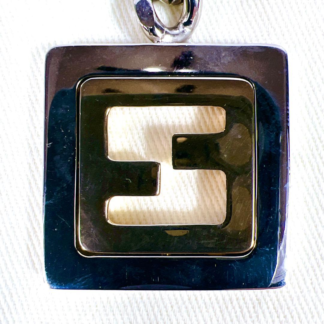 フェンディ ズッカ キーホルダー ゴールド シルバー ヴィンテージ