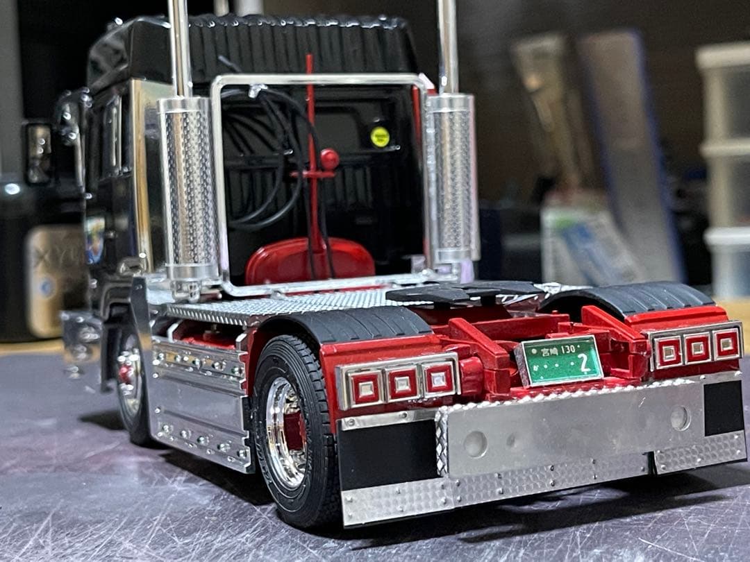 デコトラ‼️1/32 アオシマ製★プロフィア・トレーラーヘッド★完成品★