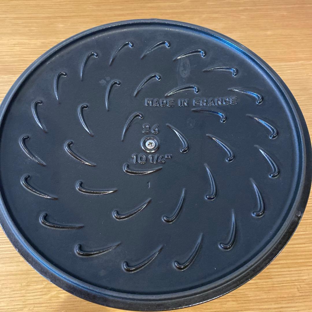 STAUB ブレイザーソテーパン26cm 黒　ブラック　ストゥブ　鍋