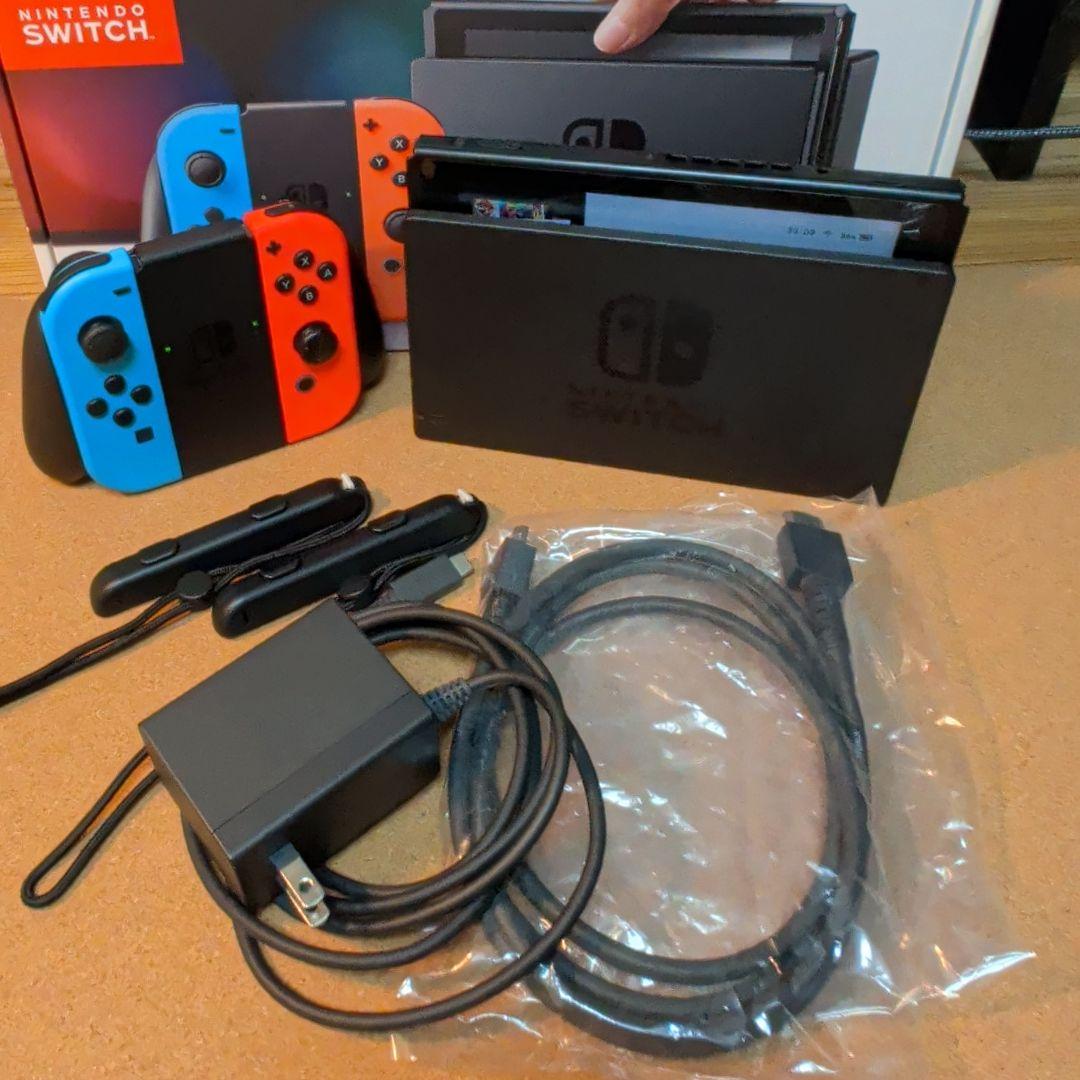 中古 Nintendo Switch 本体 青/赤 Joy-Con