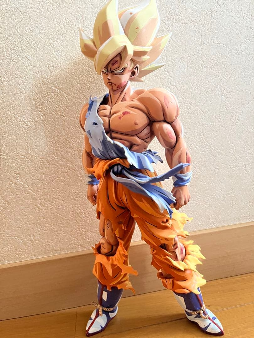 孫悟空 スーパーサイヤ人 フィギュア リペイント 二次元塗装