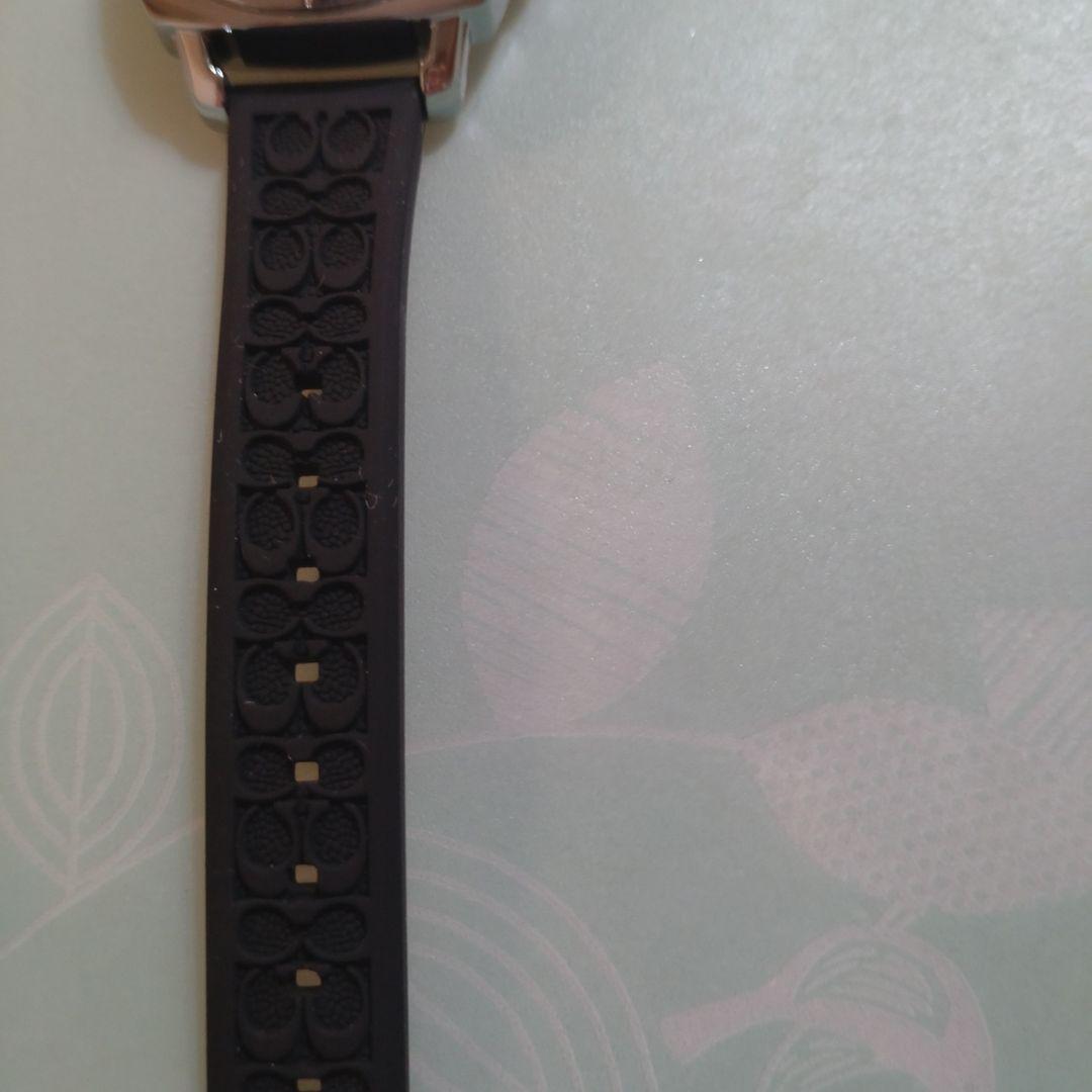 未使用COACHレディス腕時計