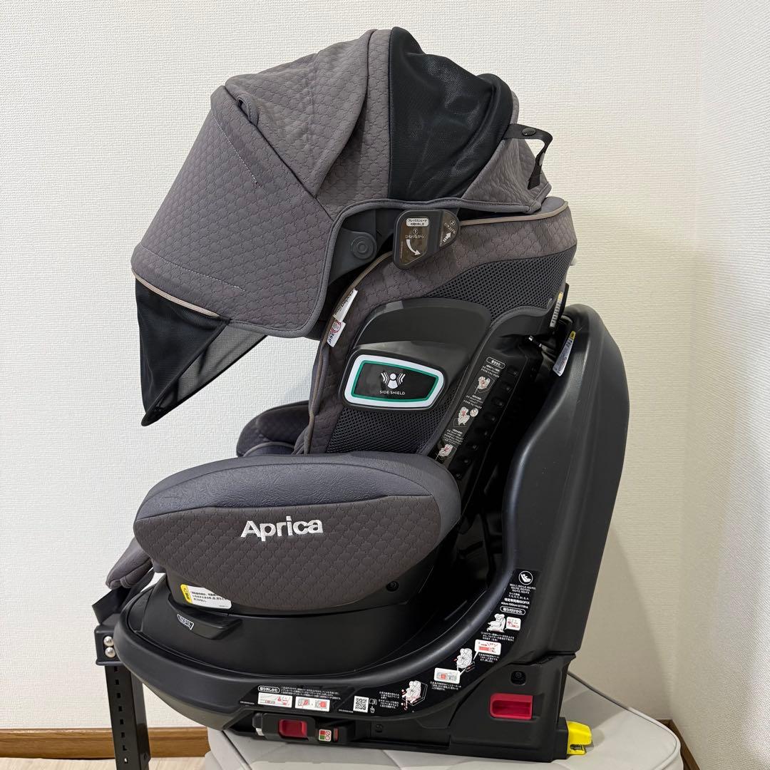 【美品】Aprica フラディアグロウ ISOFIXプレミアム セーフティプラス