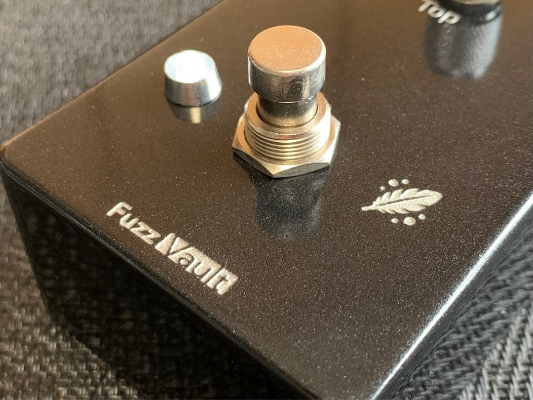 EarthQuaker Devices Black Ash クローン