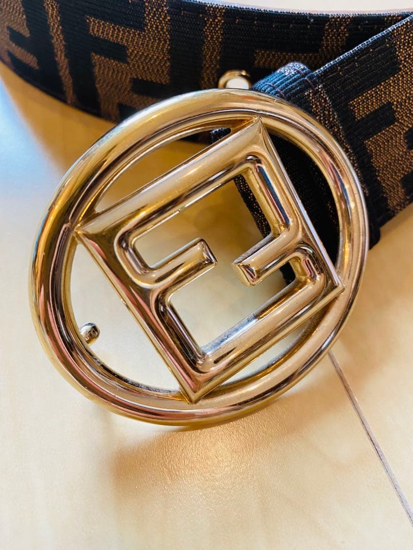Fendi ロゴバックル ベルト ズッカ柄