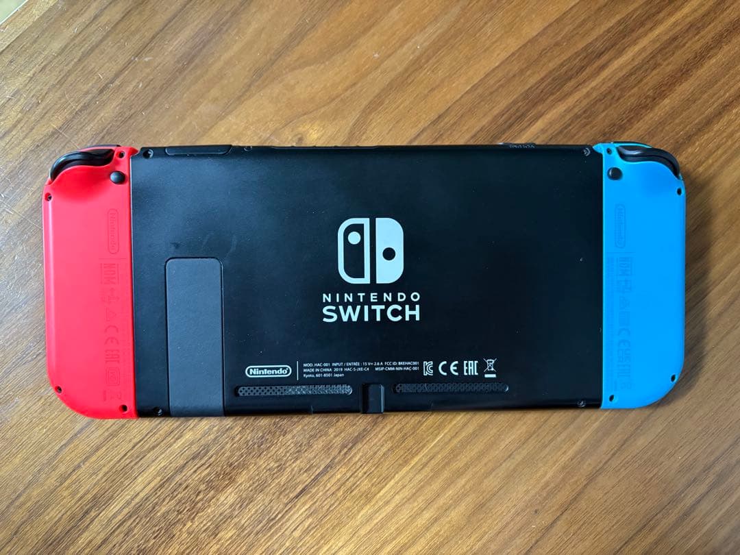 【美品】Nintendo Switch 本体 ネオンブルー・ネオンレッド