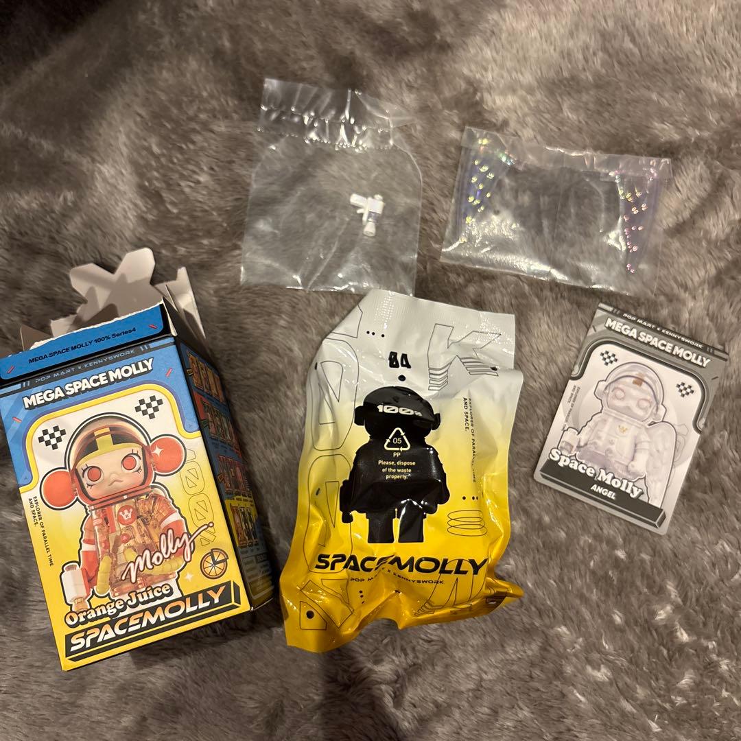 MEGA SPACE MOLLY エンジェル　シークレット