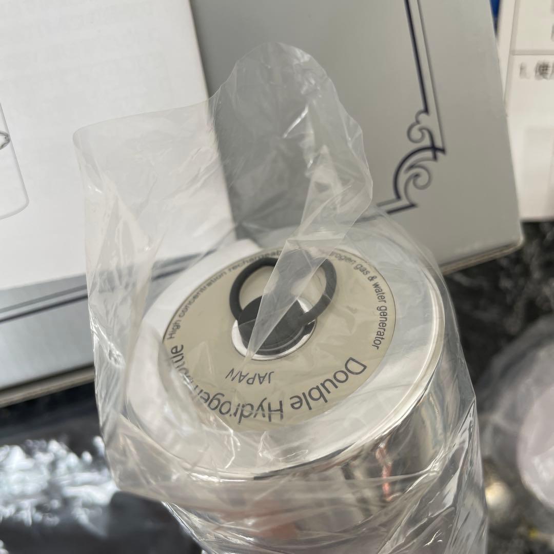 ダブル水素ボトルプレミアム 充電式高濃度水素ガス 水素水生成器 久保伸夫