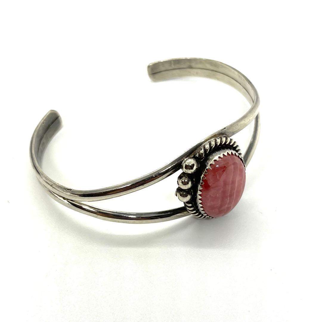 ●NAVAJO・ナバホ族●シルバーバングル・ブレスレット●インカローズ