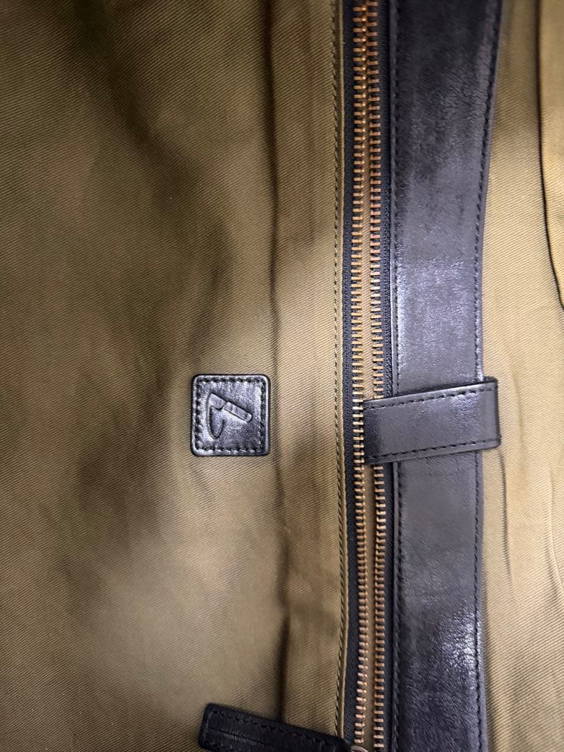 土屋鞄　本革ショルダーバック