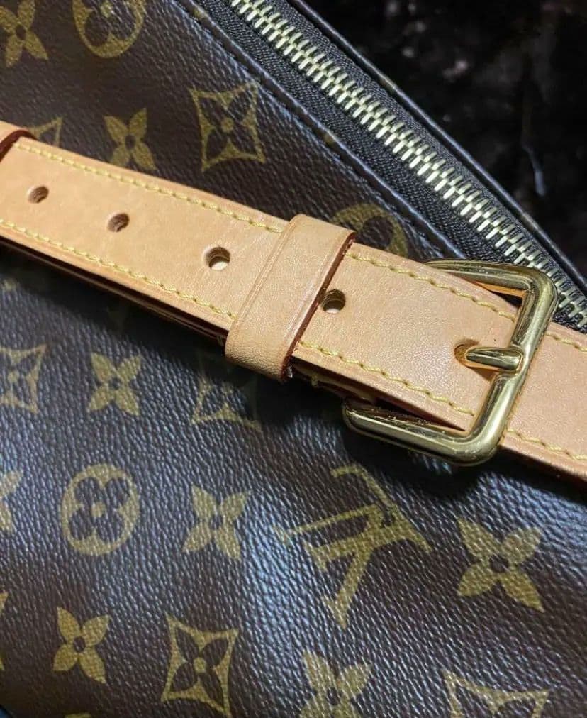 か*や様 【極美品】LOUIS VUITTON モノグラム バムバッグ MM ク