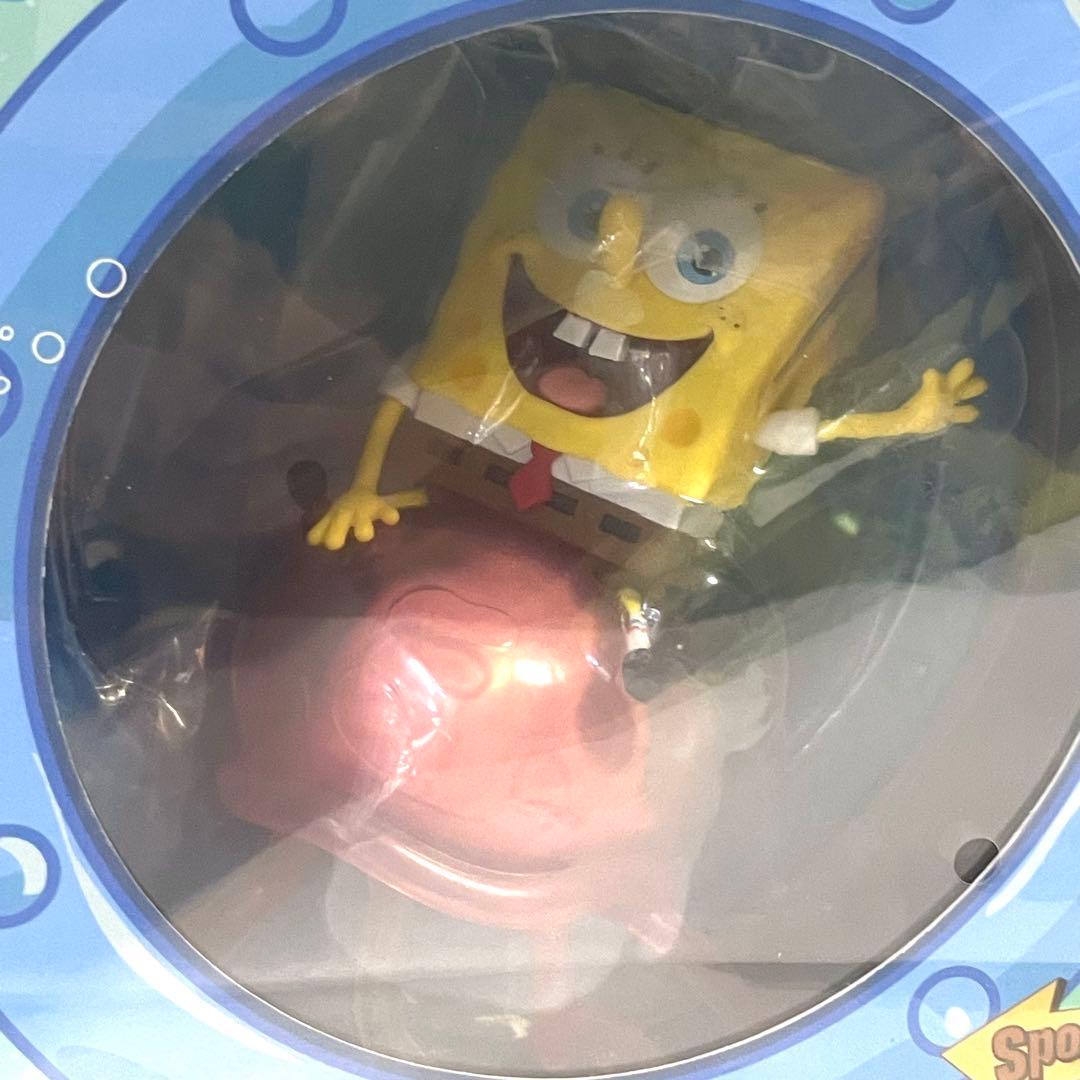 スポンジボブ　ポップマート　フィギュア　popmart 壁掛け