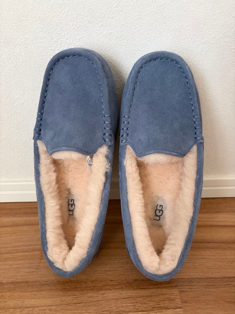 新品未使用⭐︎UGG ブルー モカシン スリッポン