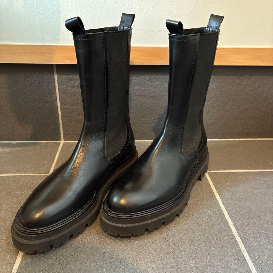 【極美品】PASCUCCIサイドゴアブーツ ブラック 37