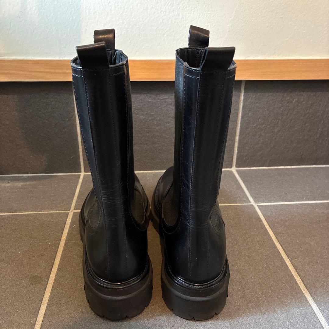 【極美品】PASCUCCIサイドゴアブーツ ブラック 37