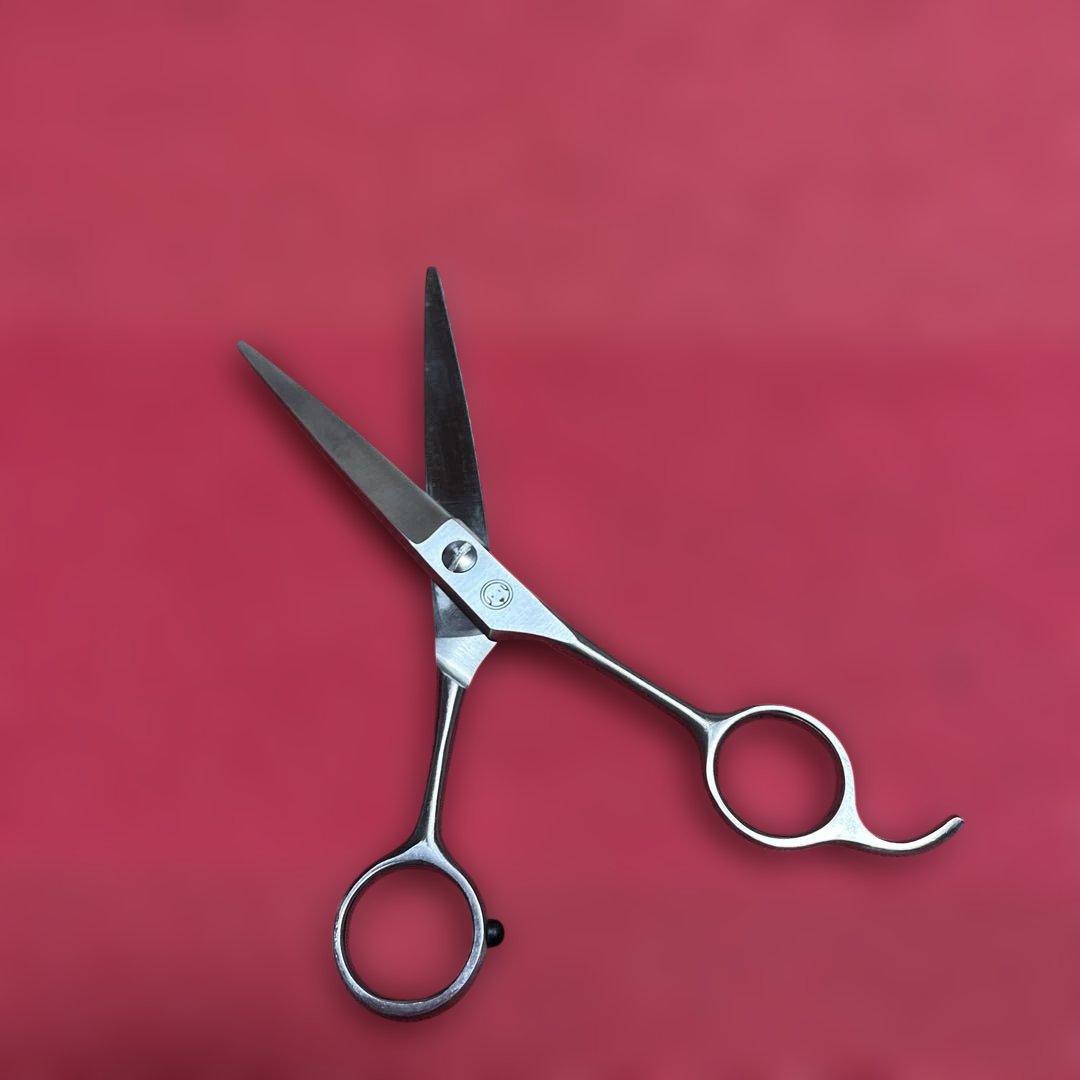 ミズタニシザーズ。セニングシザーセット。ブラシ。8点セットႺტ◕‿◕ტჂ