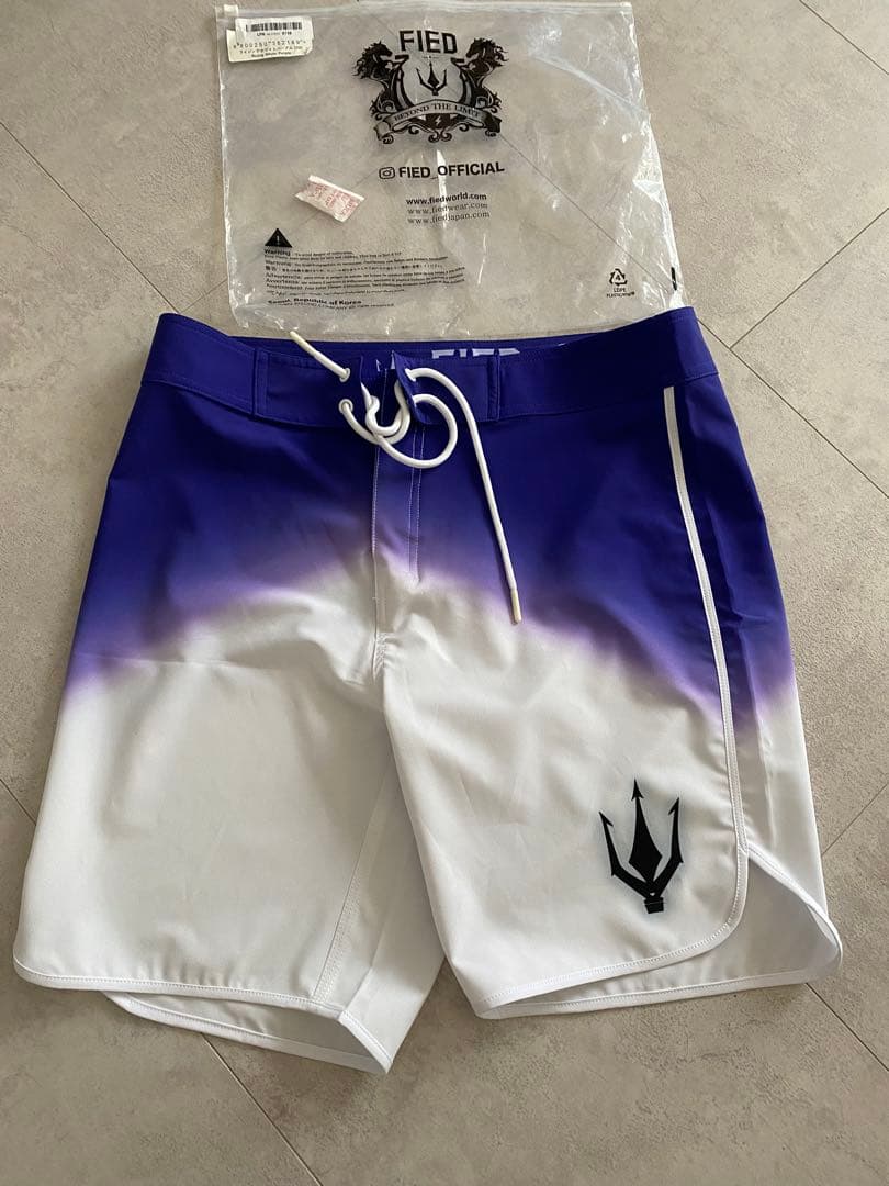 FIED ファイドサーフパンツ 白/紫のグラデーション　完売品　32インチ