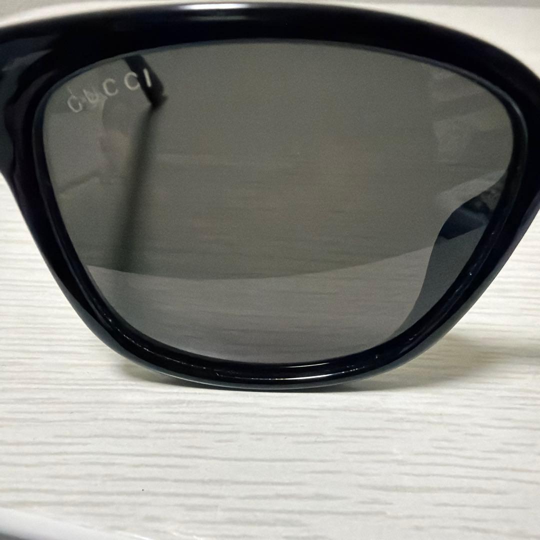 GUCCI サングラス GG0637SK-001