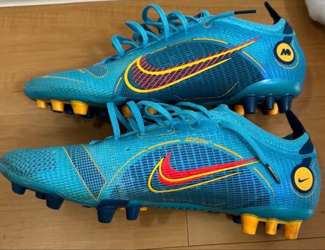 Nike サッカースパイク　マーキュリアルヴェイパー14エリートAG