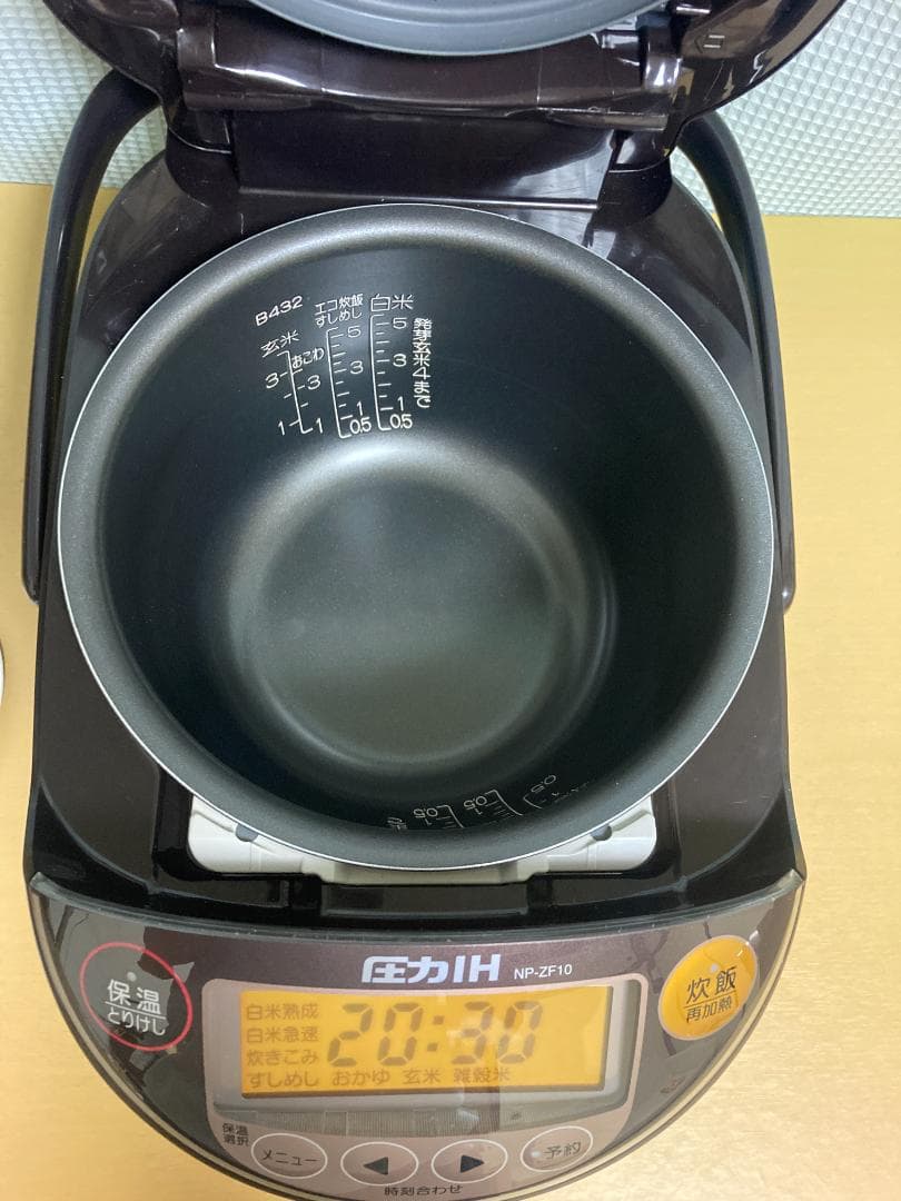 ★美品★ZOJIZUSHI 象印 圧力 IH 炊飯器 ジャー NP-ZF10