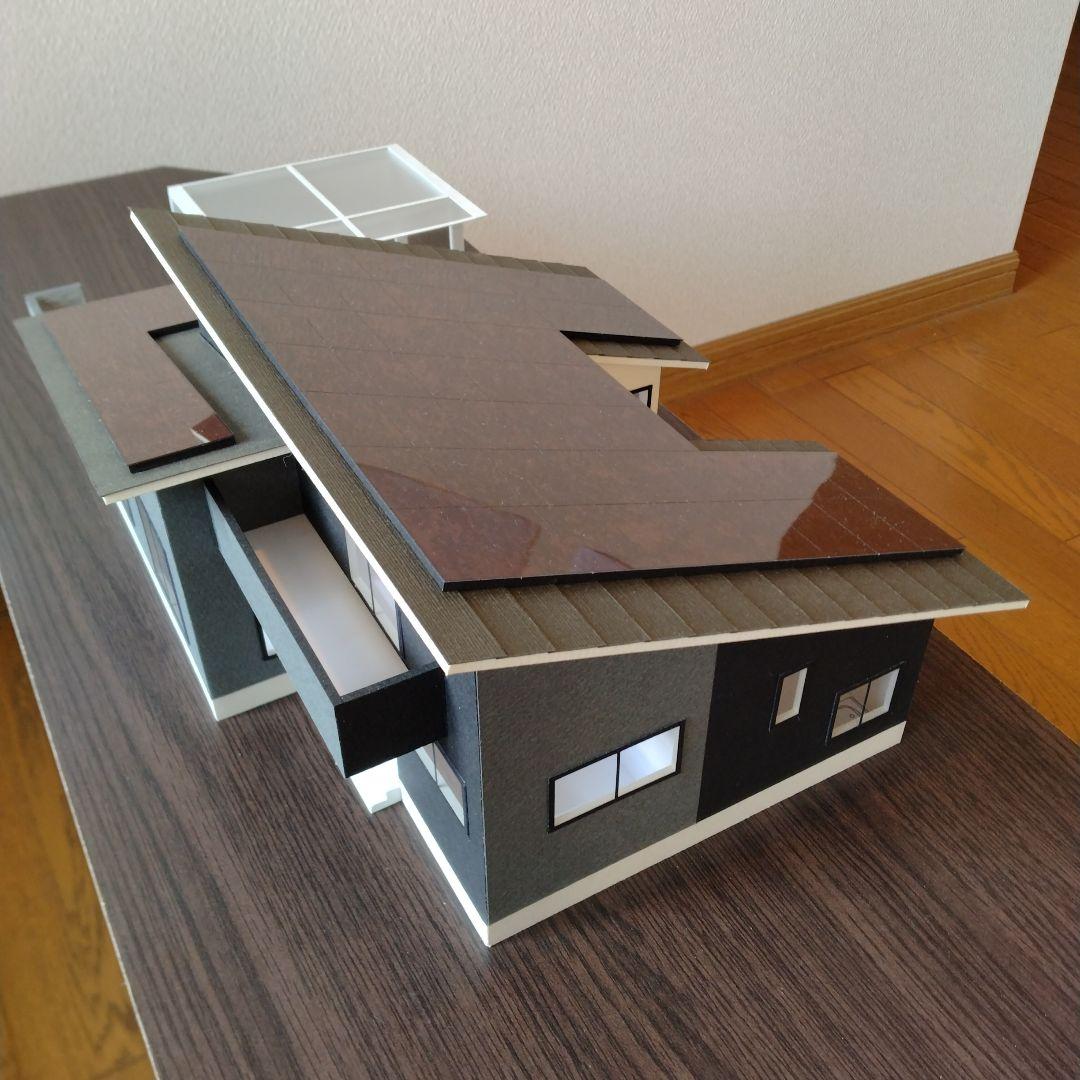 50分の1，平屋＆ロフト内外模型No.90『威風堂々328・凛』