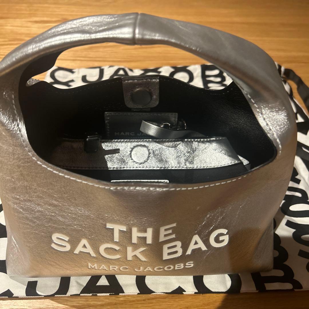 MARC JACOBS THE SACK BAG シルバー　新作　新品