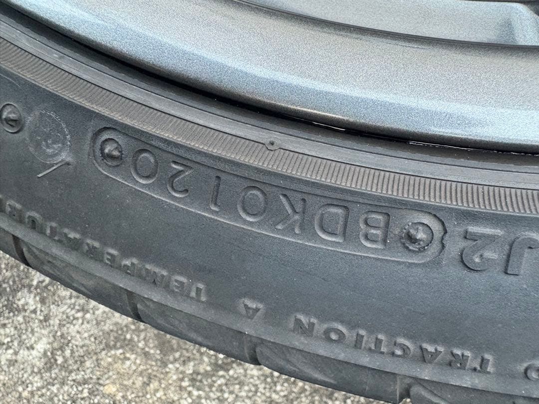 【専用】RX-8 タイプ RS 純正19インチタイヤ&ホイール