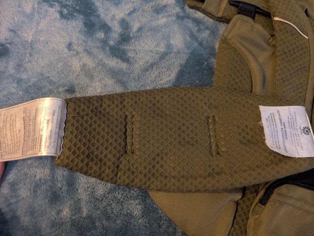 エルゴ オムニブリーズ オリーブグリーン