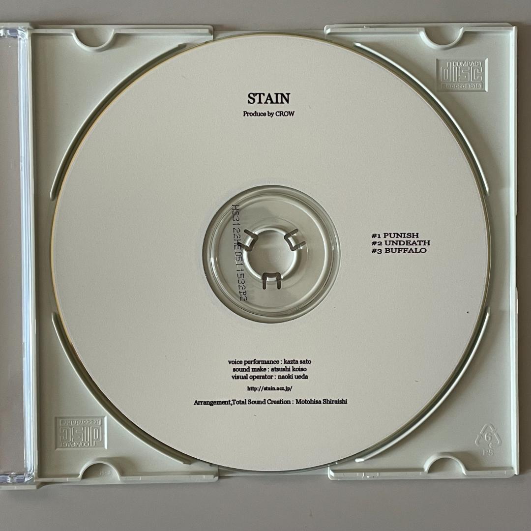 「CROW・上領亘氏のインディーズCD各種」です。