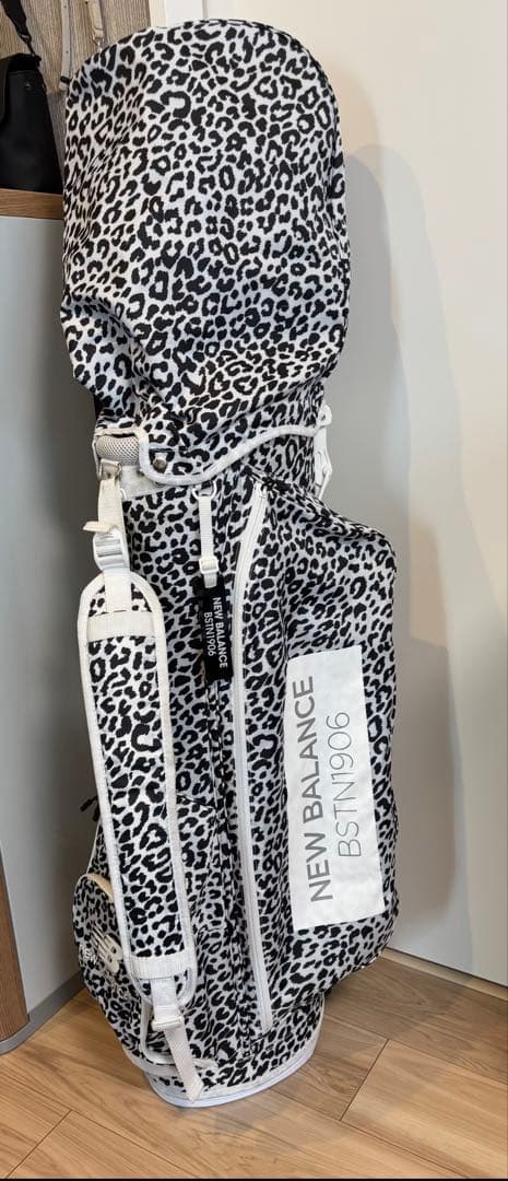 NEW BALANCE ヒョウ柄　キャディバッグ　ニューバランス　ゴルフ