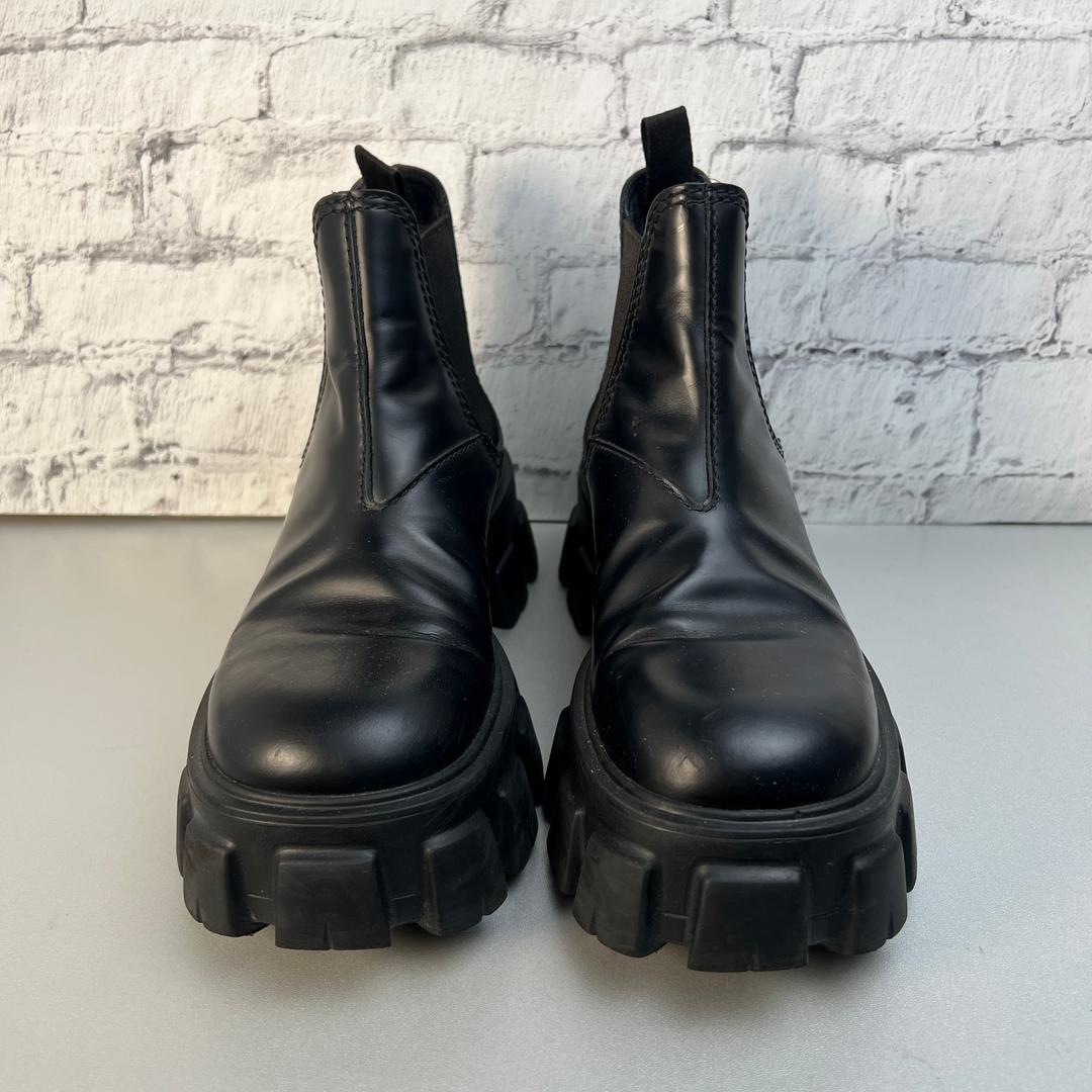 【最終処分SALE】PRADA プラダ チェルシーブーツ ブラック A-9198