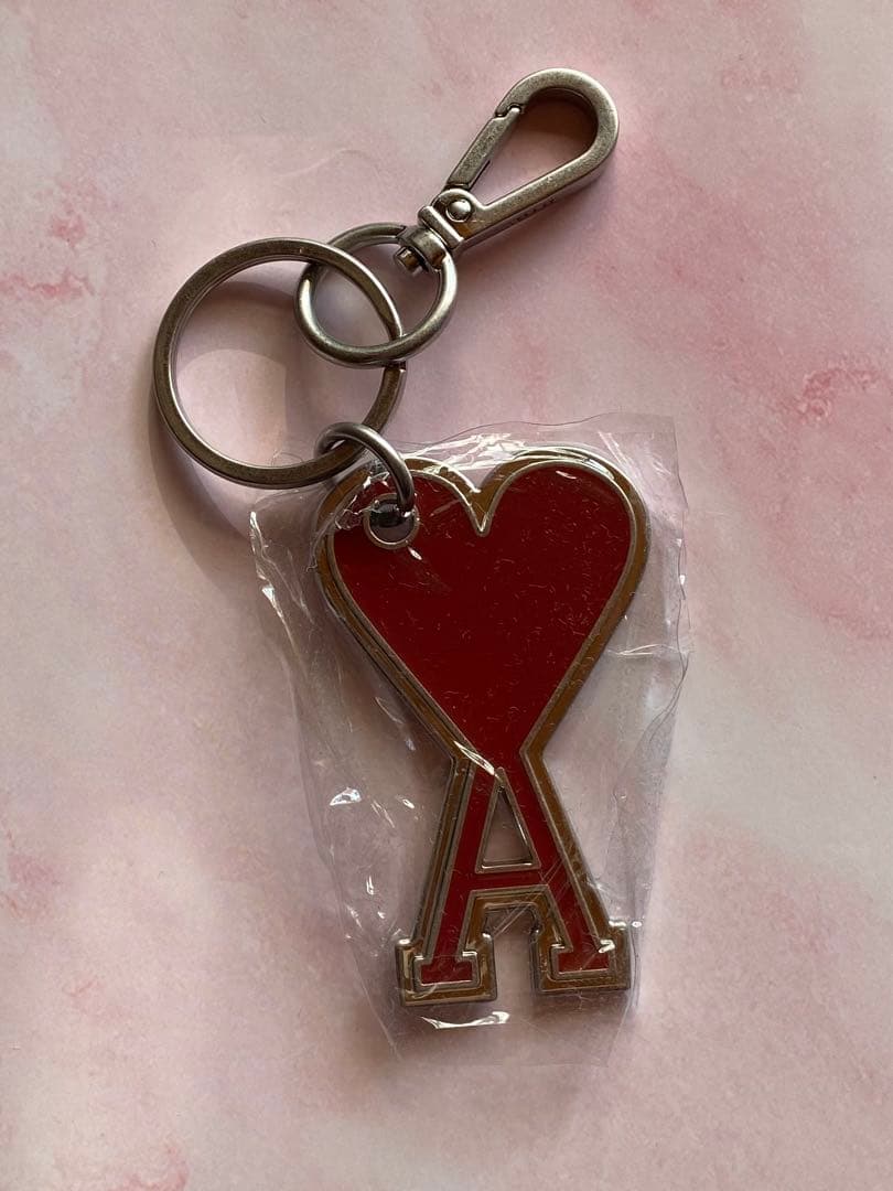 新品 正規品 Ami Paris ハート キーリング レッド