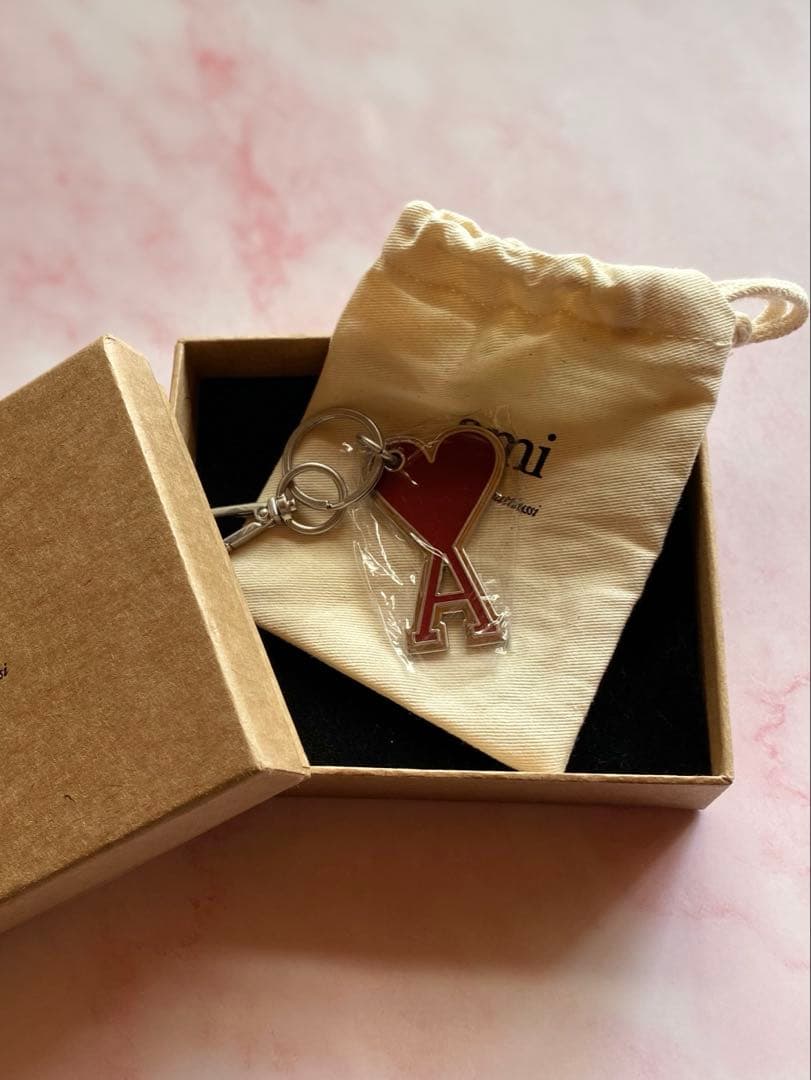 新品 正規品 Ami Paris ハート キーリング レッド