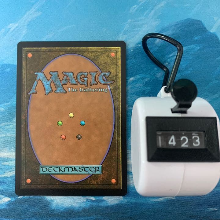 MTG 4枚 アロサウルス飼い