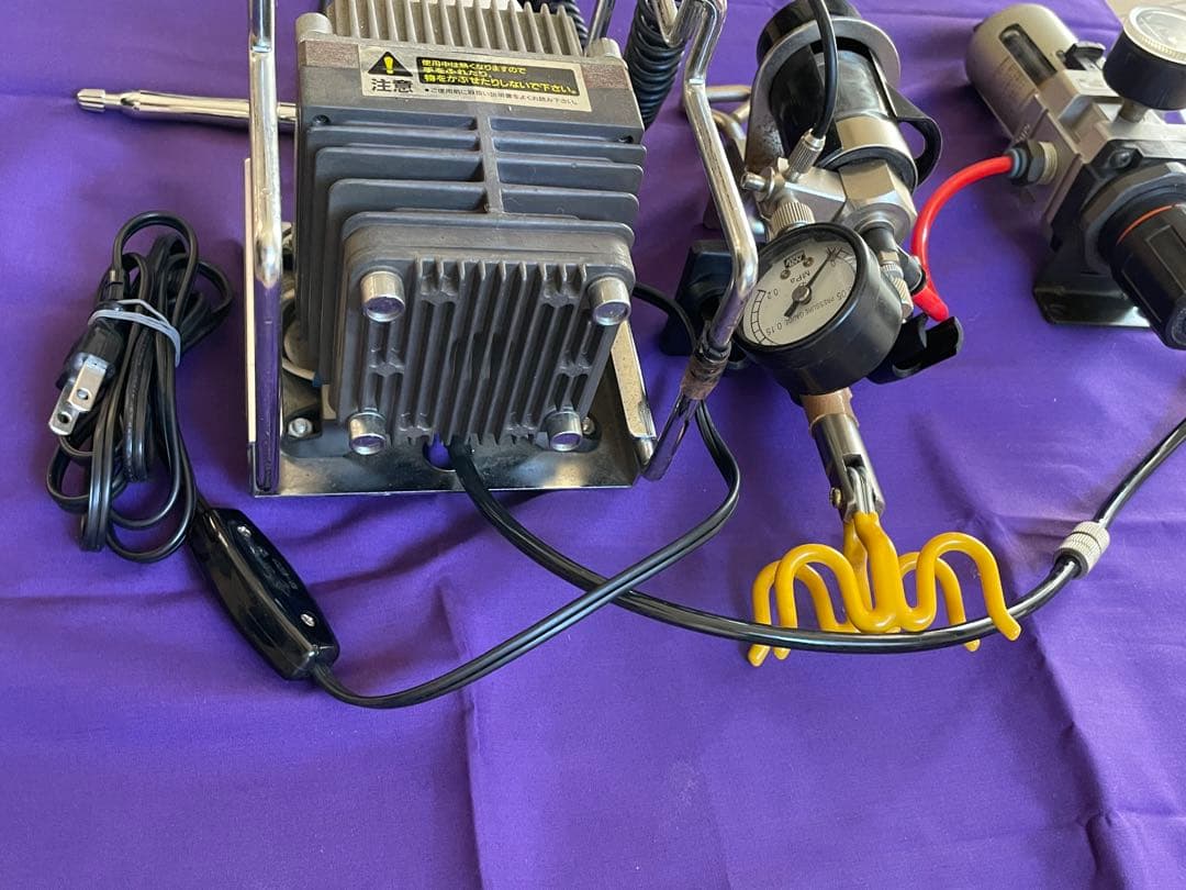 クレオス　リニアコンプレッサーL5 エアドレンレギュレーター付き