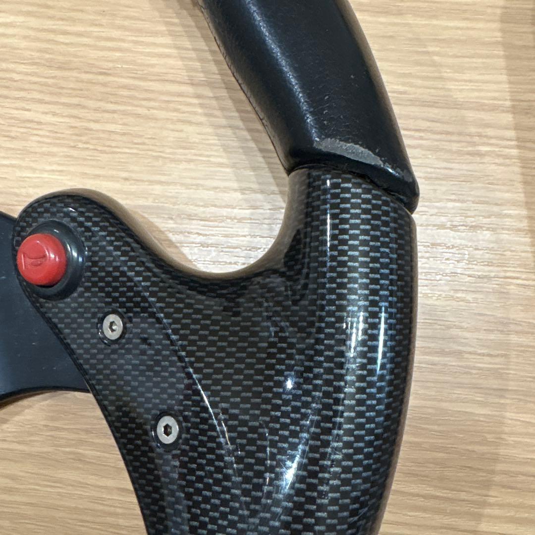 MOMO F1 concept 320mm ステアリング