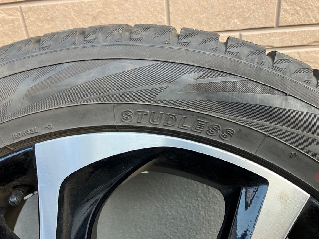 TOYOTA CHR 純正 18インチ ホイールスタッドレスタイヤ　2022年式