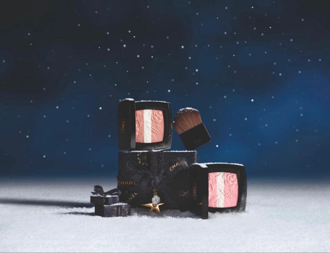 CHANEL 特別限定品 星空風チーク＆ハイライターパレット 997