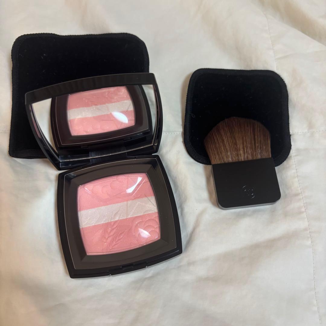 CHANEL 特別限定品 星空風チーク＆ハイライターパレット 997