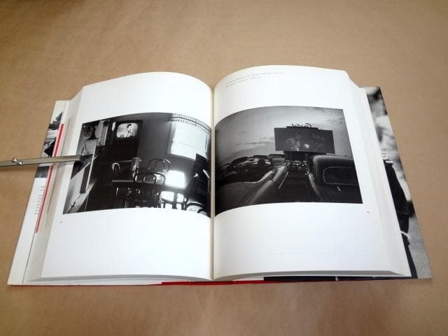 ロバート・フランク 写真集 Looking In Robert Frank's