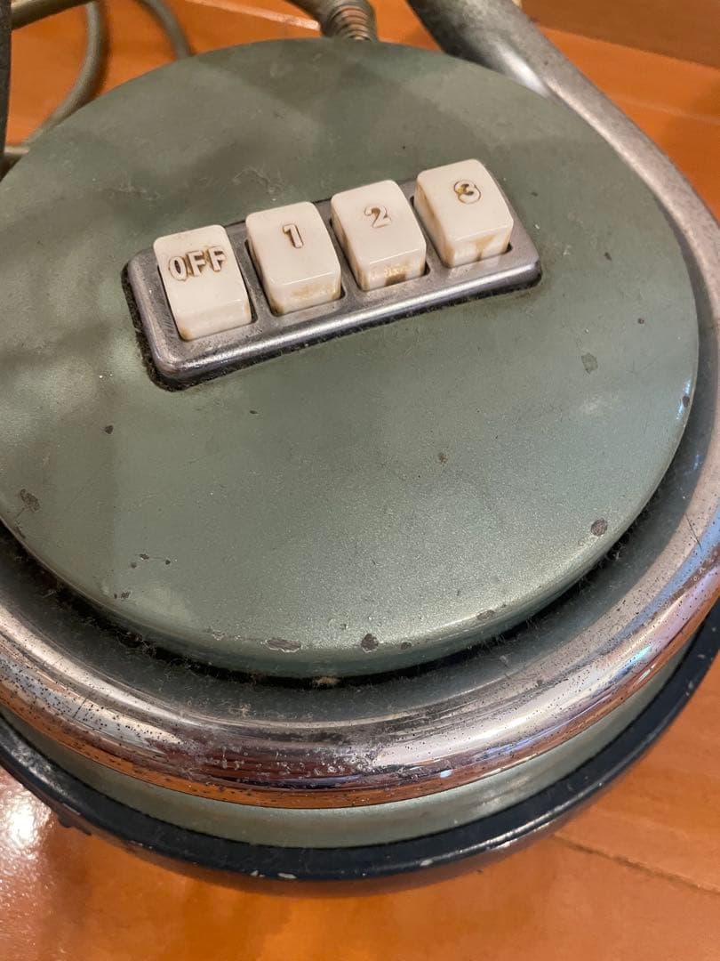 MITSUBISHI レトロ扇風機　DM-12L？