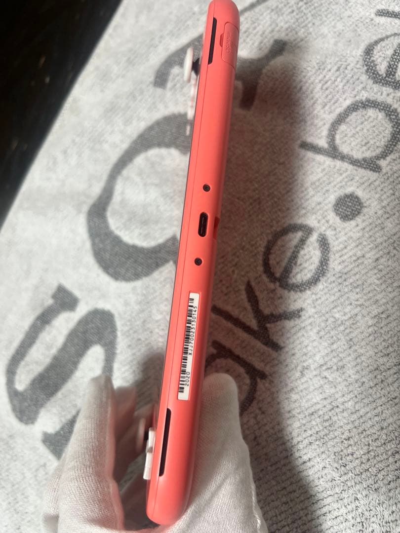 Nintendo switch Lite コーラルピンク