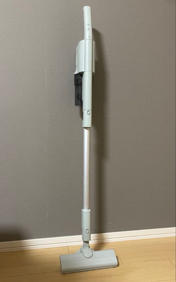 Panasonic コードレス掃除機 MC-SB34J